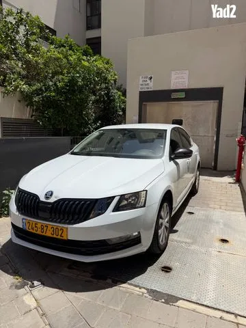 סקודה OCTAVIA 2020 - תמונה 3 מתוך מודעת מכירה של הרכב הזה