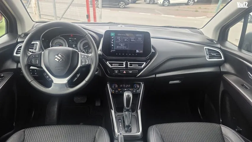 סוזוקי S-CROSS 2023 - תמונה 3 מתוך מודעת מכירה של הרכב הזה