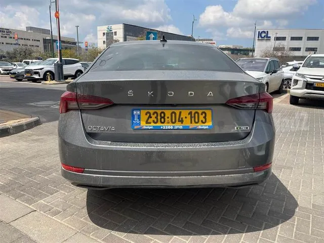 סקודה OCTAVIA 2023 - תמונה 5 מתוך מודעת מכירה של הרכב הזה