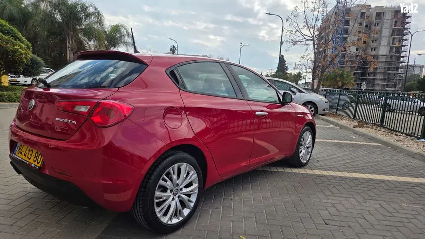 אלפא רומיאו ALFA GIULIETTA 2017 - תמונה 2 מתוך מודעת מכירה של הרכב הזה