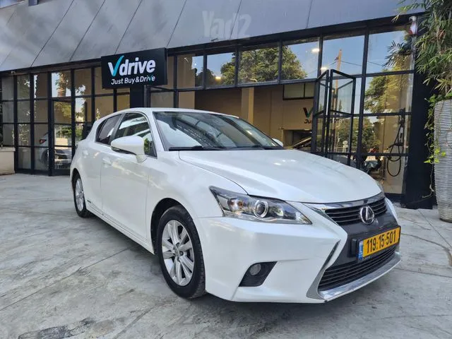 לקסוס LEXUS CT200H 2018 - תמונה 2 מתוך מודעת מכירה של הרכב הזה