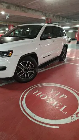 ג'יפ GRAND CHEROKEE 2021 - תמונה 2 מתוך מודעת מכירה של הרכב הזה