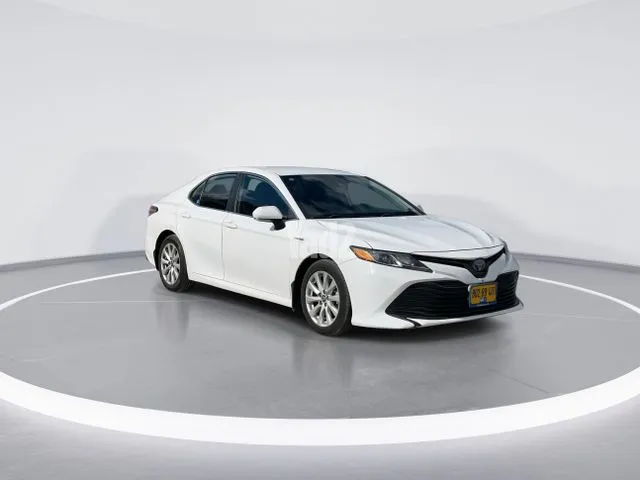 טויוטה CAMRY HYBRID 2019 - תמונה 3 מתוך מודעת מכירה של הרכב הזה