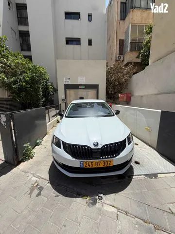 סקודה OCTAVIA 2020 - תמונה 2 מתוך מודעת מכירה של הרכב הזה