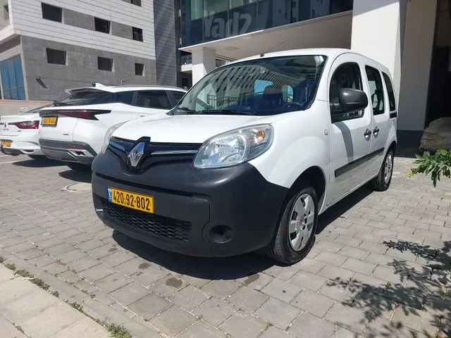 רנו KANGOO 2021 - תמונה 1 מתוך מודעת מכירה של הרכב הזה