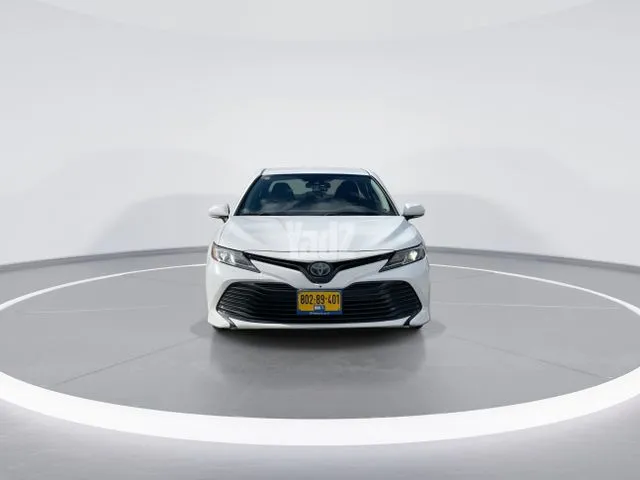 טויוטה CAMRY HYBRID 2019 - תמונה 2 מתוך מודעת מכירה של הרכב הזה