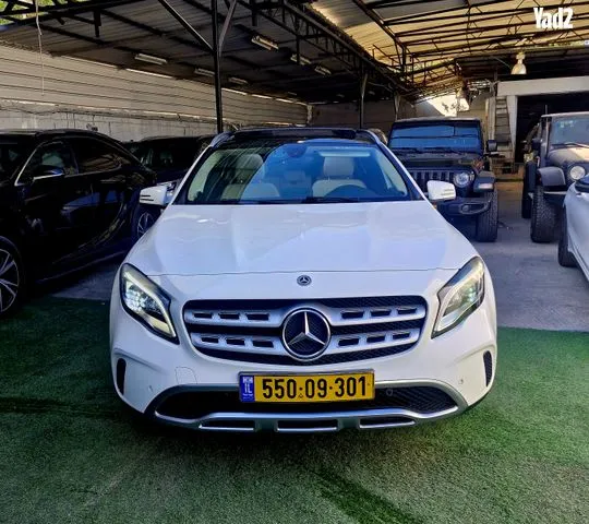 מרצדס בנץ GLA220 4MATIC 2018 - תמונה 1 מתוך מודעת מכירה של הרכב הזה
