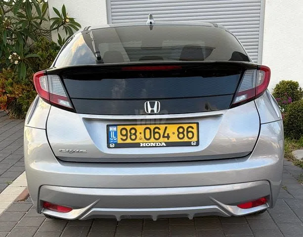 הונדה CIVIC 2017 - תמונה 3 מתוך מודעת מכירה של הרכב הזה