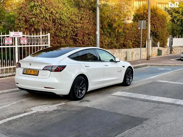 טסלה MODEL 3 2022 - תמונה 1 מתוך מודעת מכירה של הרכב הזה