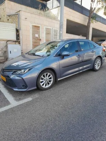 טויוטה COROLLA HSD SDN 2020 - תמונה 2 מתוך מודעת מכירה של הרכב הזה