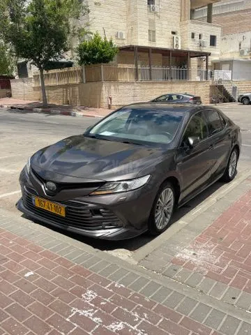 טויוטה CAMRY HYBRID 2020 - תמונה 3 מתוך מודעת מכירה של הרכב הזה