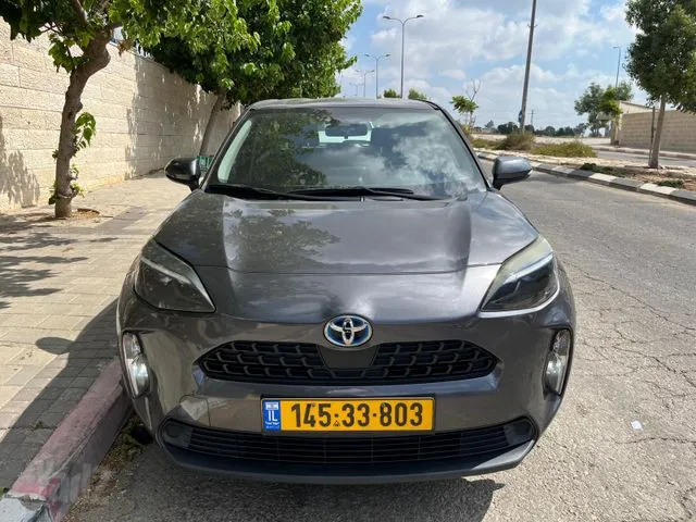 טויוטה YARIS CROSS HSD 2022 - תמונה 1 מתוך מודעת מכירה של הרכב הזה