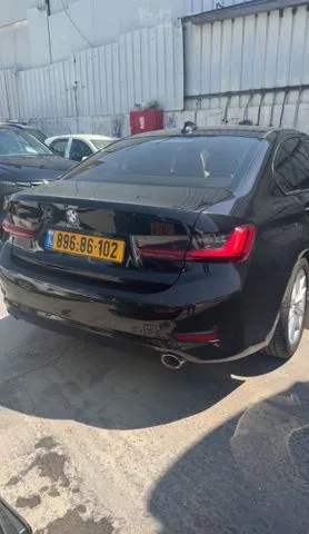 ב מ וו 318I 2022 - תמונה 2 מתוך מודעת מכירה של הרכב הזה