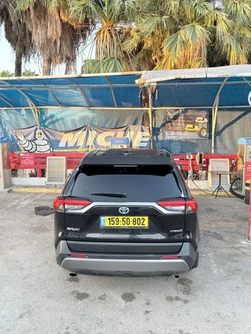 טויוטה RAV 4 HYBRID 2020 - תמונה 3 מתוך מודעת מכירה של הרכב הזה