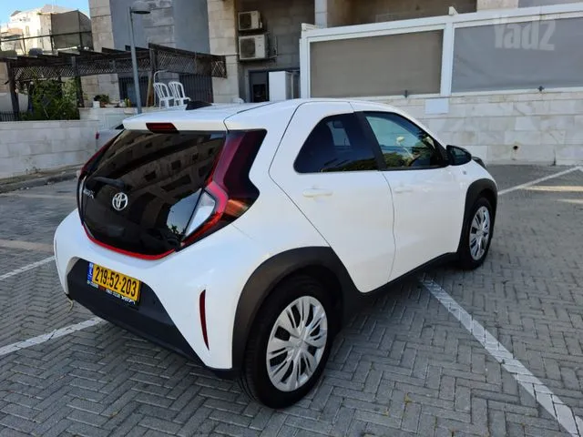 טויוטה AYGO X 2022 - תמונה 3 מתוך מודעת מכירה של הרכב הזה