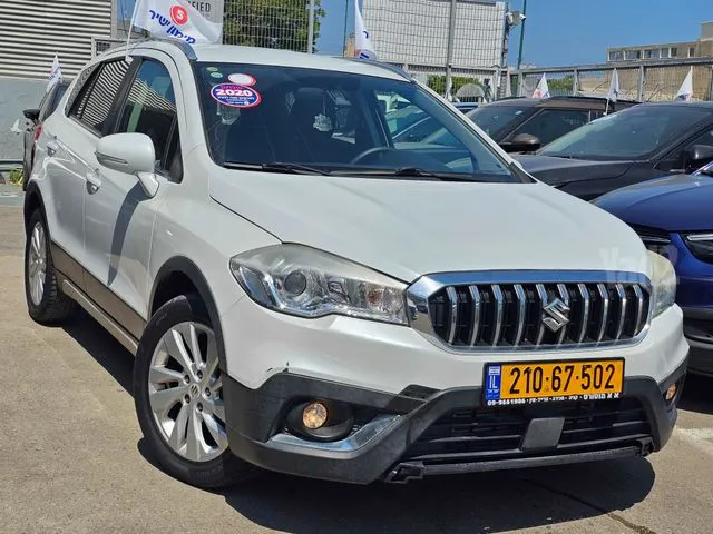 סוזוקי CROSSOVER 2020 - תמונה 2 מתוך מודעת מכירה של הרכב הזה
