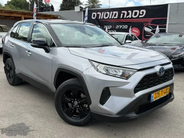 טויוטה RAV 4 HYBRID 2023 - תמונה 2 מתוך מודעת מכירה של הרכב הזה