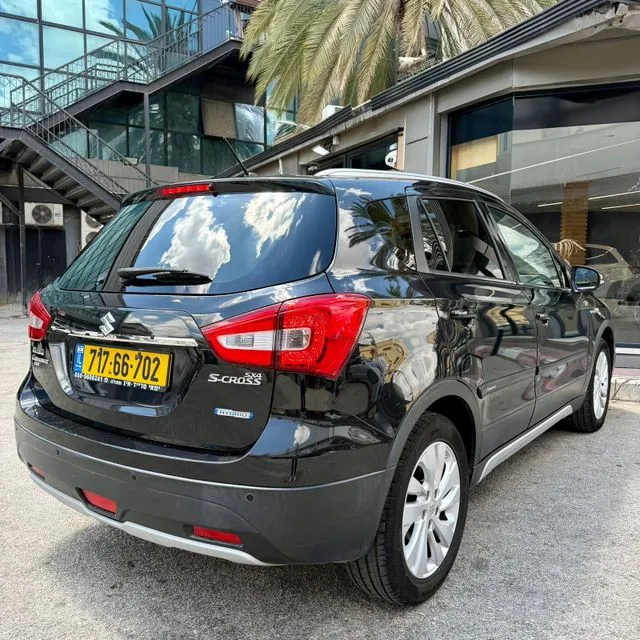 סוזוקי SX4 CROSSOVER 2022 - תמונה 3 מתוך מודעת מכירה של הרכב הזה
