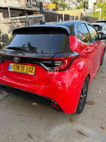 טויוטה YARIS HYBRID 2021 - תמונה 4 מתוך מודעת מכירה של הרכב הזה
