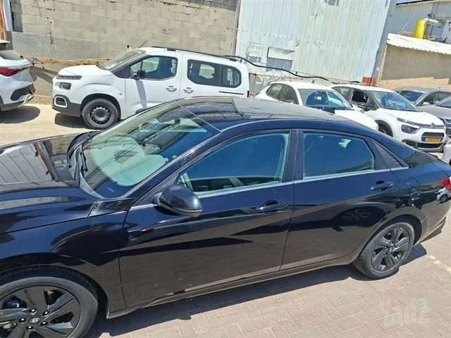 יונדאי ELANTRA HEV 2022 - תמונה 5 מתוך מודעת מכירה של הרכב הזה
