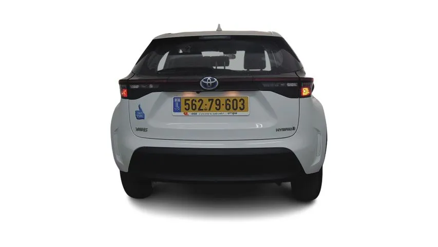 טויוטה YARIS CROSS HSD 2023 - תמונה 3 מתוך מודעת מכירה של הרכב הזה