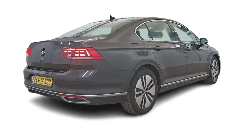 פולקסווגן PASSAT 2022 - תמונה 3 מתוך מודעת מכירה של הרכב הזה
