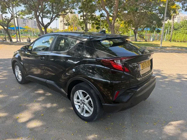 טויוטה C-HR HYBRID 2020 - תמונה 3 מתוך מודעת מכירה של הרכב הזה