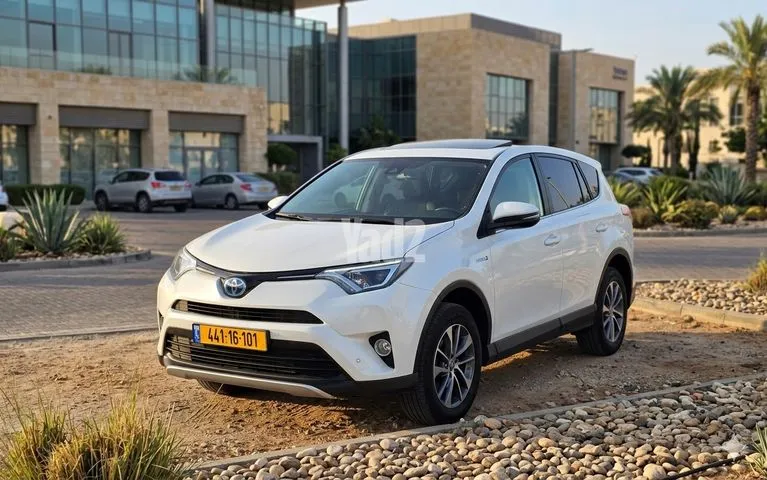 טויוטה RAV 4 HYBRID 2018 - תמונה 1 מתוך מודעת מכירה של הרכב הזה