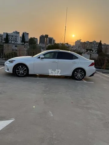 לקסוס LEXUS IS300H 2019 - תמונה 2 מתוך מודעת מכירה של הרכב הזה