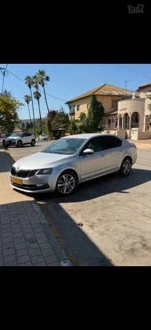 סקודה NEW OCTAVIA 2017 - תמונה 2 מתוך מודעת מכירה של הרכב הזה