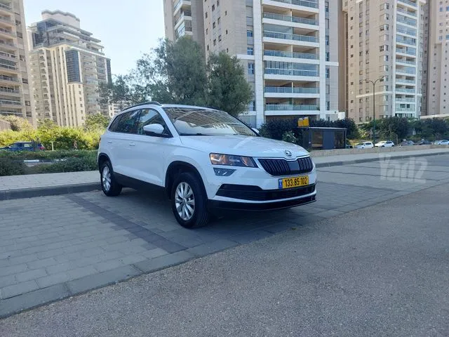 סקודה KAROQ 2020 - תמונה 4 מתוך מודעת מכירה של הרכב הזה