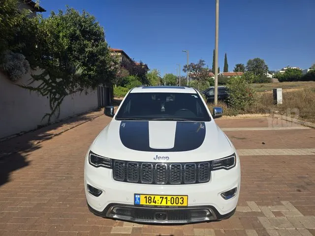 ג'יפ GRAND CHEROKEE 2022 - תמונה 1 מתוך מודעת מכירה של הרכב הזה