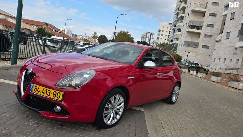 אלפא רומיאו ALFA GIULIETTA 2017 - תמונה 1 מתוך מודעת מכירה של הרכב הזה
