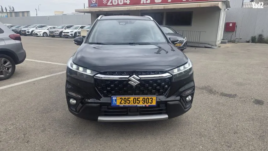 סוזוקי S-CROSS 2023 - תמונה 2 מתוך מודעת מכירה של הרכב הזה