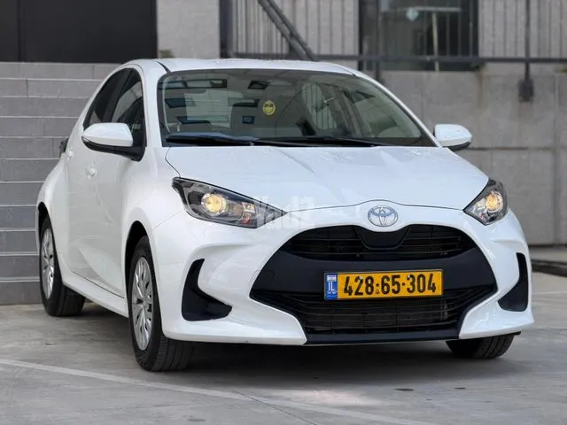טויוטה YARIS HYBRID 2025 - תמונה 3 מתוך מודעת מכירה של הרכב הזה